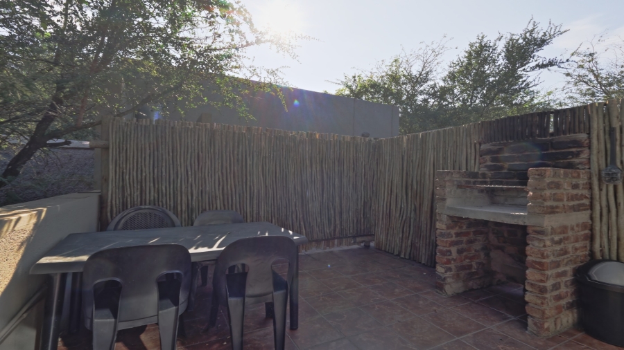 6 Bedroom Property for Sale in Marloth Park Mpumalanga