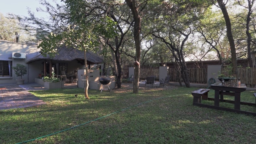 6 Bedroom Property for Sale in Marloth Park Mpumalanga