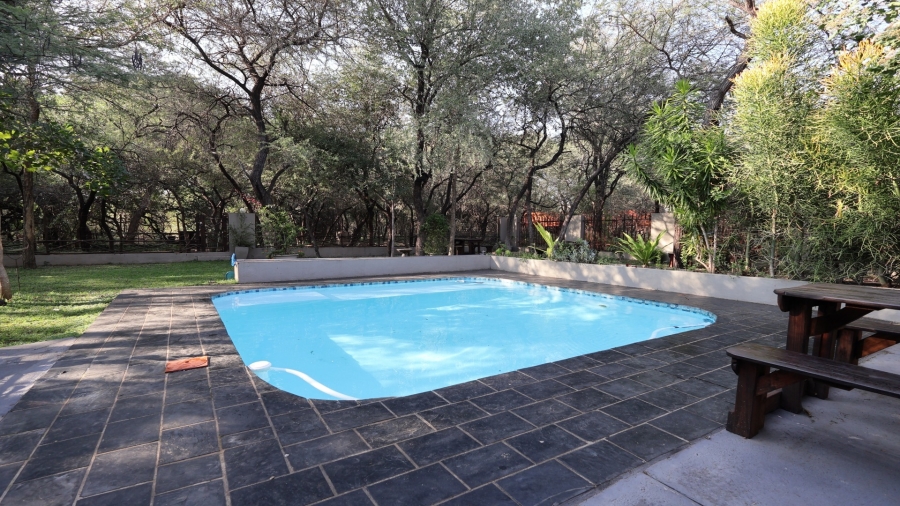 6 Bedroom Property for Sale in Marloth Park Mpumalanga