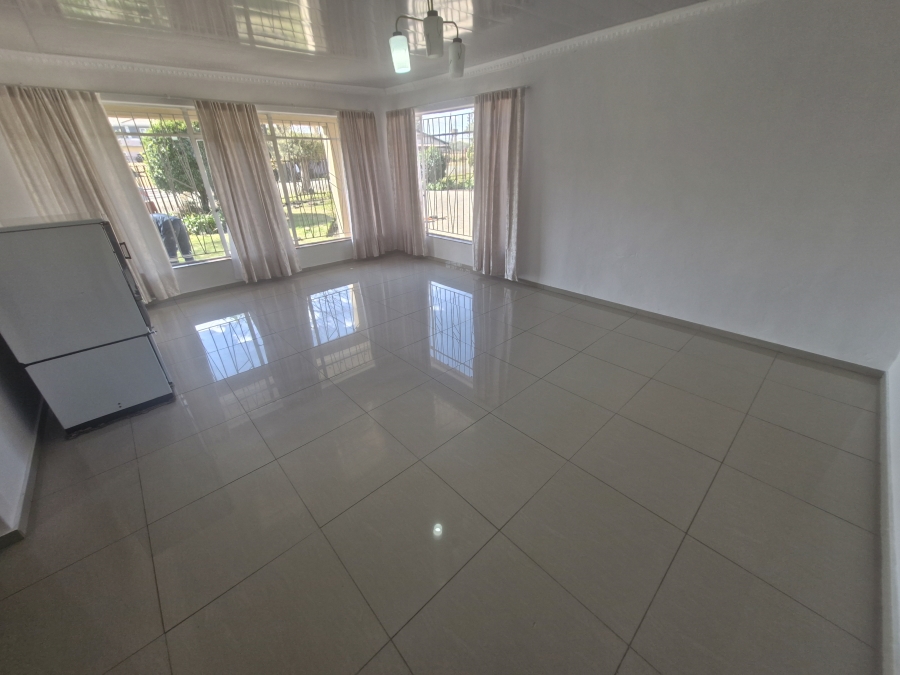 4 Bedroom Property for Sale in Leslie Mpumalanga