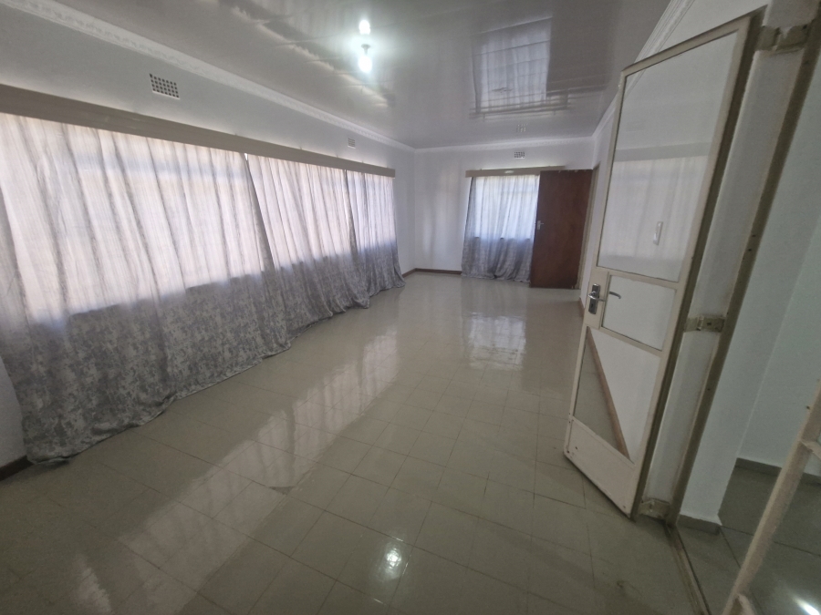 4 Bedroom Property for Sale in Leslie Mpumalanga
