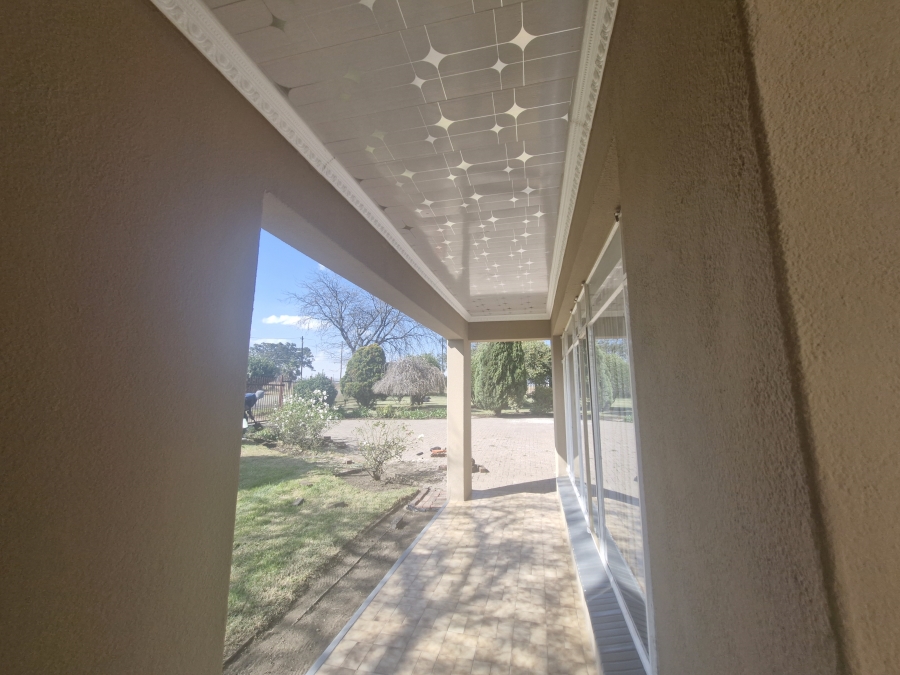 4 Bedroom Property for Sale in Leslie Mpumalanga
