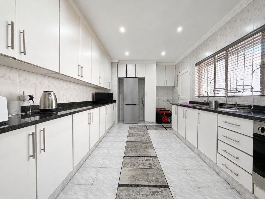 4 Bedroom Property for Sale in Secunda Mpumalanga