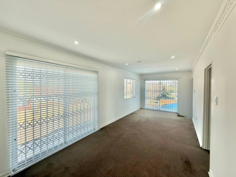 4 Bedroom Property for Sale in Secunda Mpumalanga