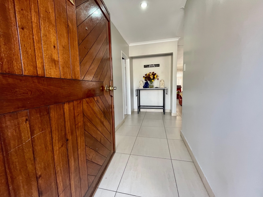 To Let 3 Bedroom Property for Rent in Secunda Mpumalanga