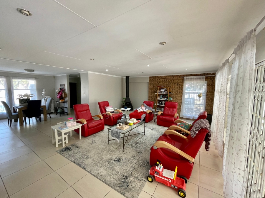 To Let 3 Bedroom Property for Rent in Secunda Mpumalanga