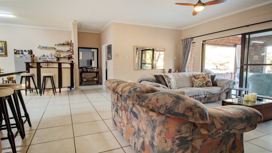 4 Bedroom Property for Sale in Marloth Park Mpumalanga