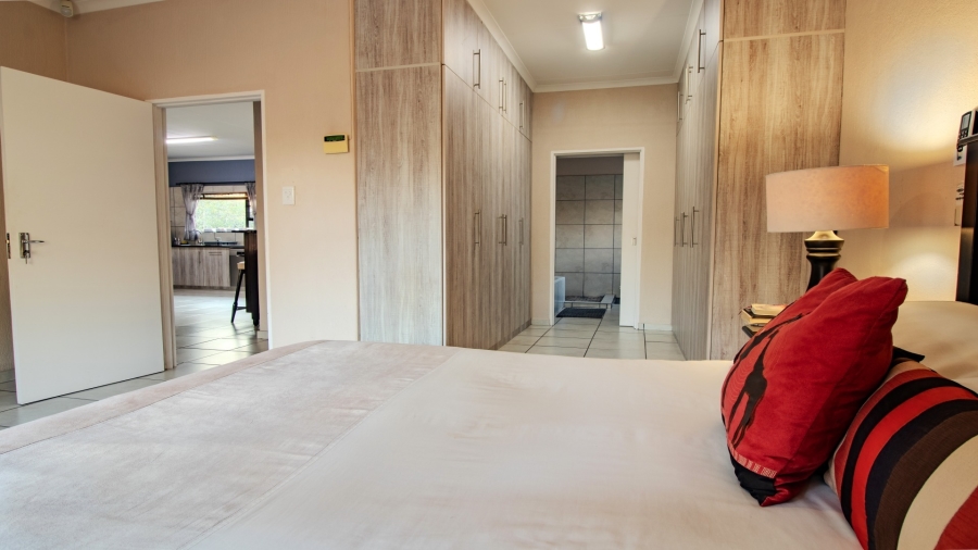 4 Bedroom Property for Sale in Marloth Park Mpumalanga