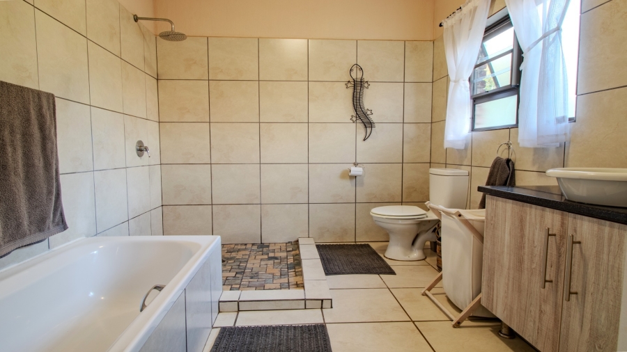 4 Bedroom Property for Sale in Marloth Park Mpumalanga