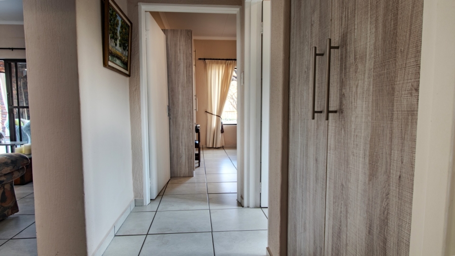 4 Bedroom Property for Sale in Marloth Park Mpumalanga