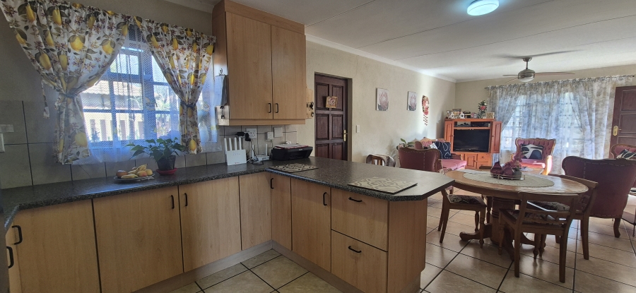 2 Bedroom Property for Sale in West Acres Mpumalanga
