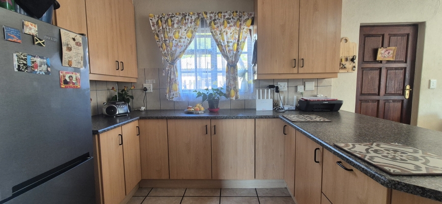 2 Bedroom Property for Sale in West Acres Mpumalanga