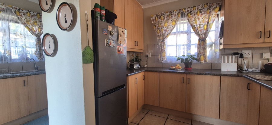 2 Bedroom Property for Sale in West Acres Mpumalanga