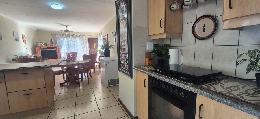2 Bedroom Property for Sale in West Acres Mpumalanga