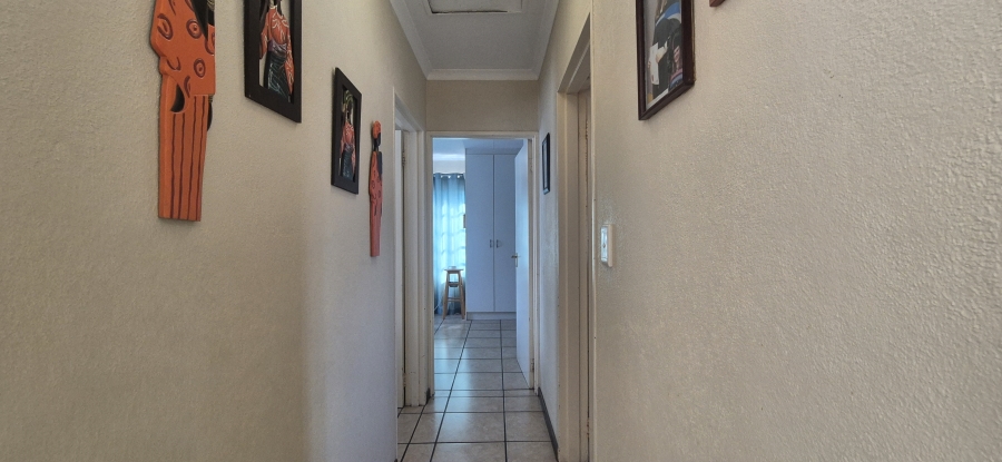 2 Bedroom Property for Sale in West Acres Mpumalanga