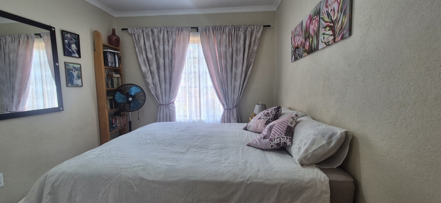 2 Bedroom Property for Sale in West Acres Mpumalanga