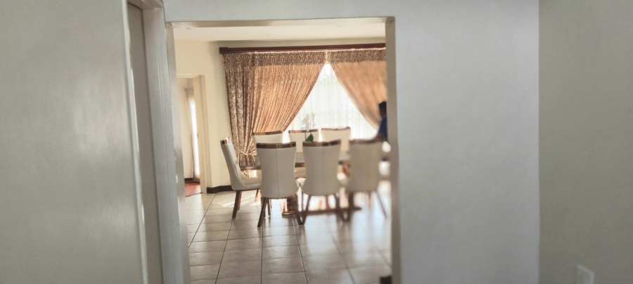 4 Bedroom Property for Sale in Reyno Ridge Mpumalanga