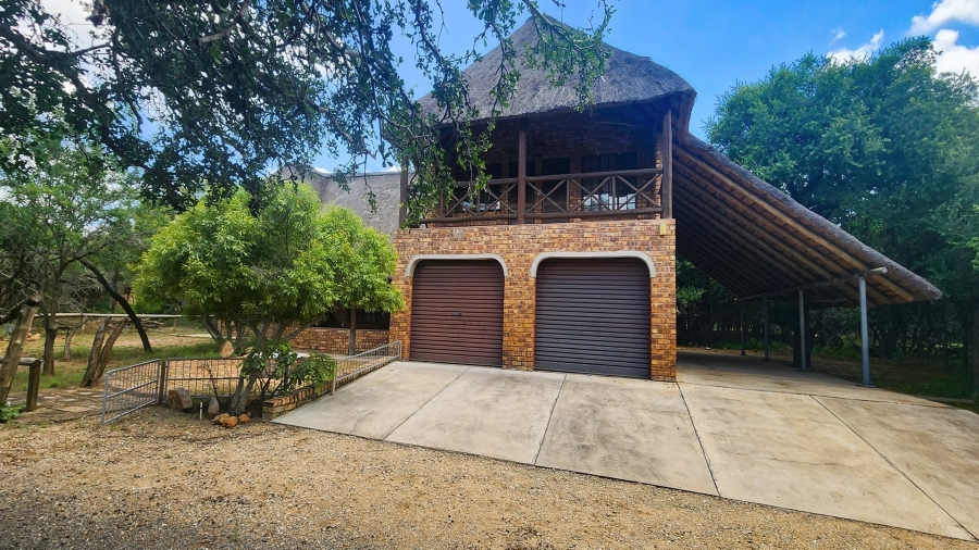 4 Bedroom Property for Sale in Marloth Park Mpumalanga