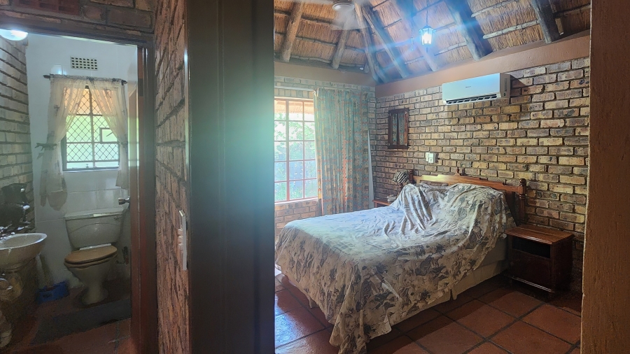 4 Bedroom Property for Sale in Marloth Park Mpumalanga