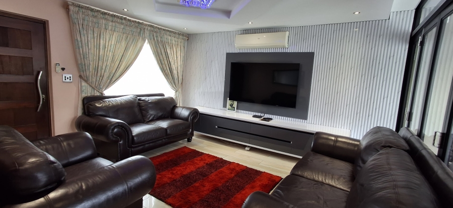4 Bedroom Property for Sale in The Rest Nature Estate Mpumalanga