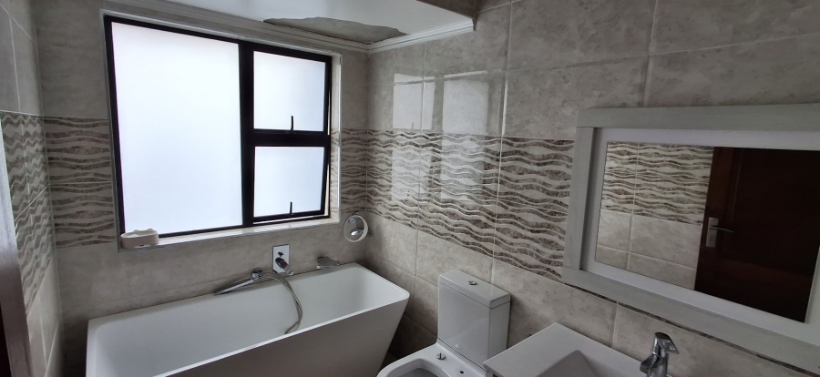 4 Bedroom Property for Sale in The Rest Nature Estate Mpumalanga