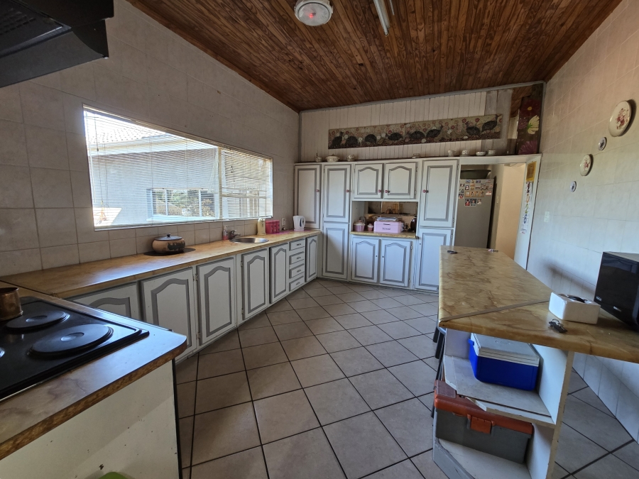 6 Bedroom Property for Sale in Dennesig Mpumalanga