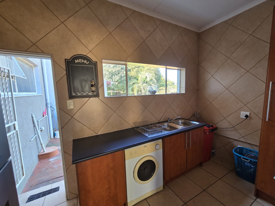 6 Bedroom Property for Sale in Dennesig Mpumalanga