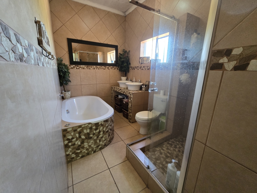 6 Bedroom Property for Sale in Dennesig Mpumalanga