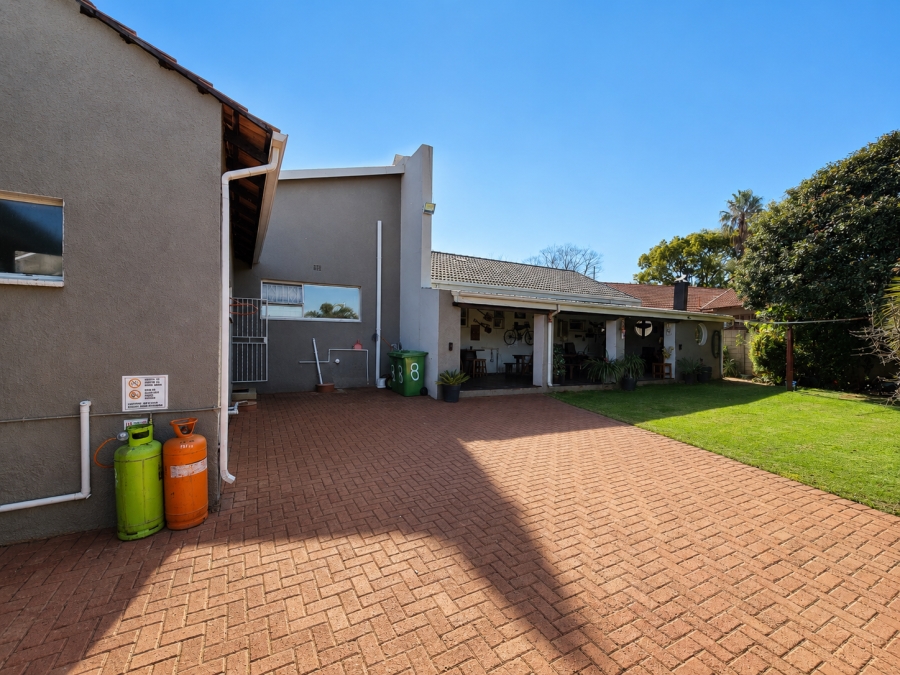6 Bedroom Property for Sale in Dennesig Mpumalanga