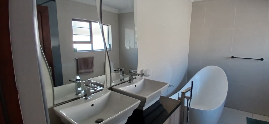 3 Bedroom Property for Sale in Ben Fleur Mpumalanga