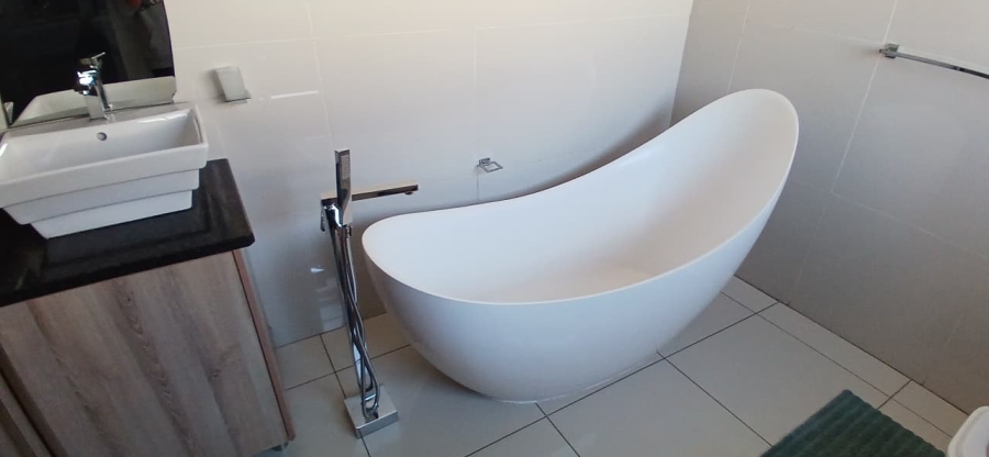 3 Bedroom Property for Sale in Ben Fleur Mpumalanga