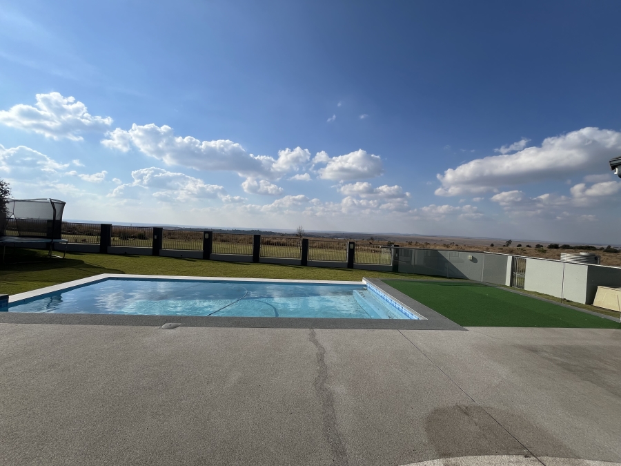 4 Bedroom Property for Sale in Bankenveld Estate Mpumalanga