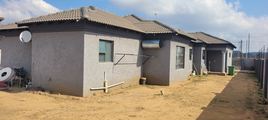 4 Bedroom Property for Sale in Aerorand Mpumalanga