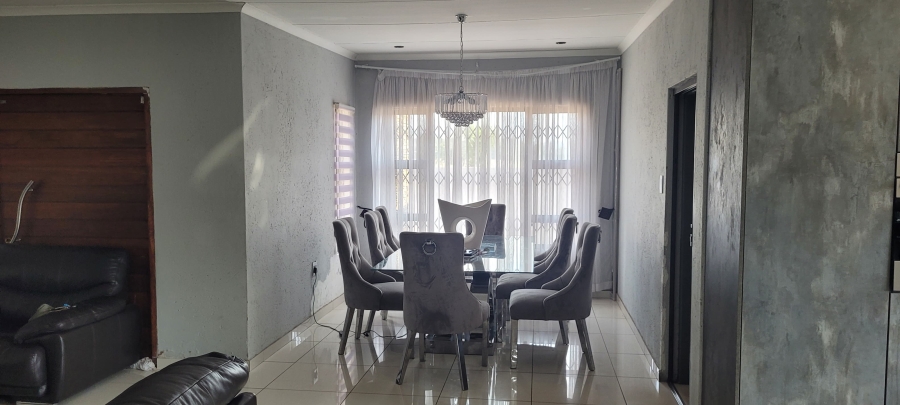 4 Bedroom Property for Sale in Aerorand Mpumalanga