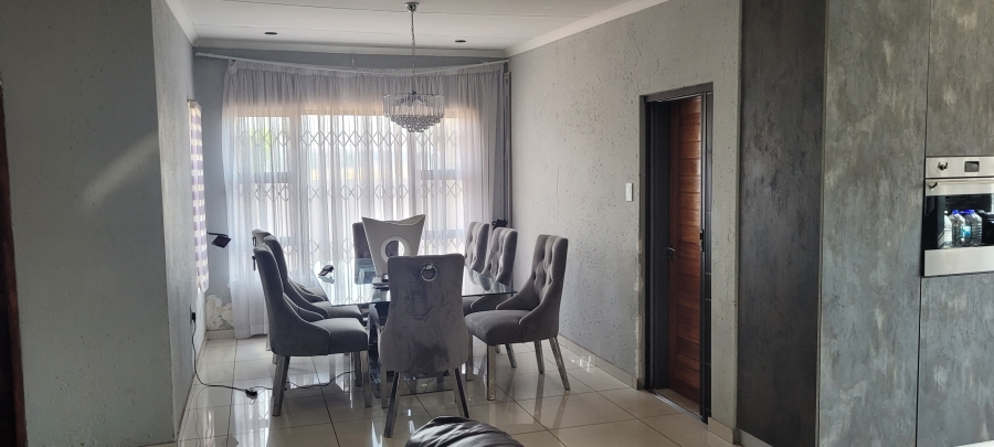 4 Bedroom Property for Sale in Aerorand Mpumalanga