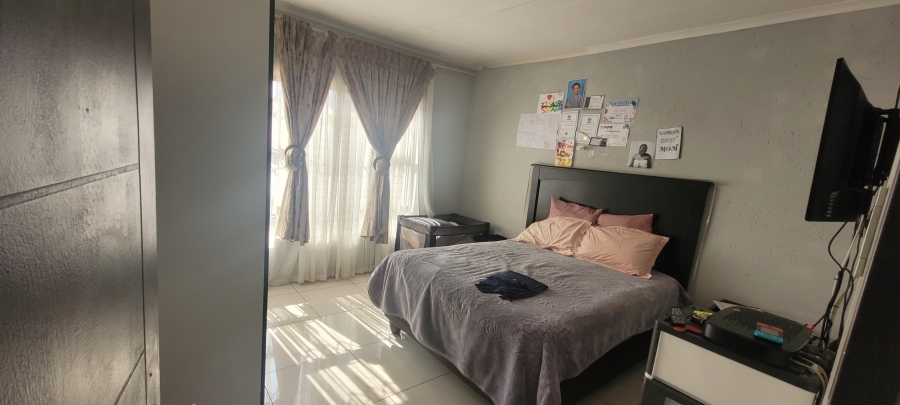 4 Bedroom Property for Sale in Aerorand Mpumalanga