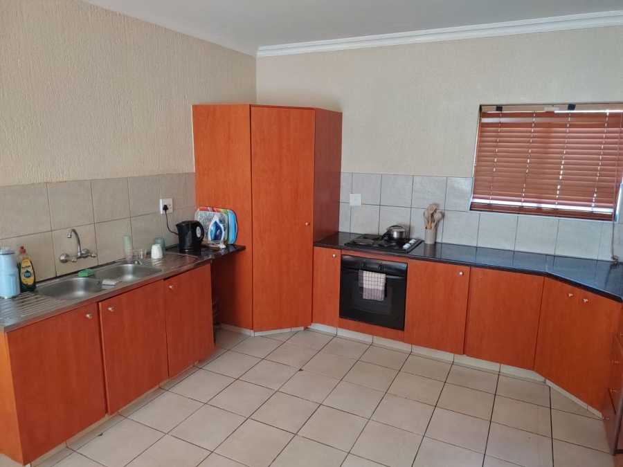 To Let 2 Bedroom Property for Rent in Sonheuwel Mpumalanga