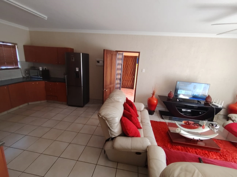 To Let 2 Bedroom Property for Rent in Sonheuwel Mpumalanga