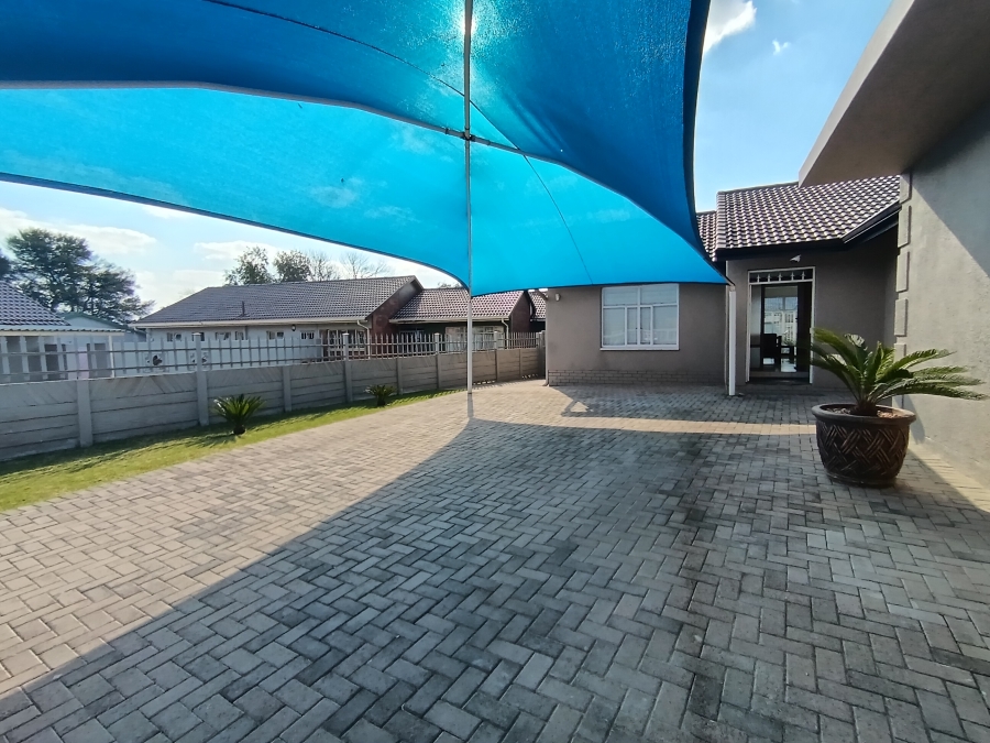 4 Bedroom Property for Sale in Secunda Mpumalanga