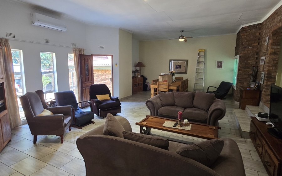 3 Bedroom Property for Sale in Nelspruit Ext 8 Mpumalanga