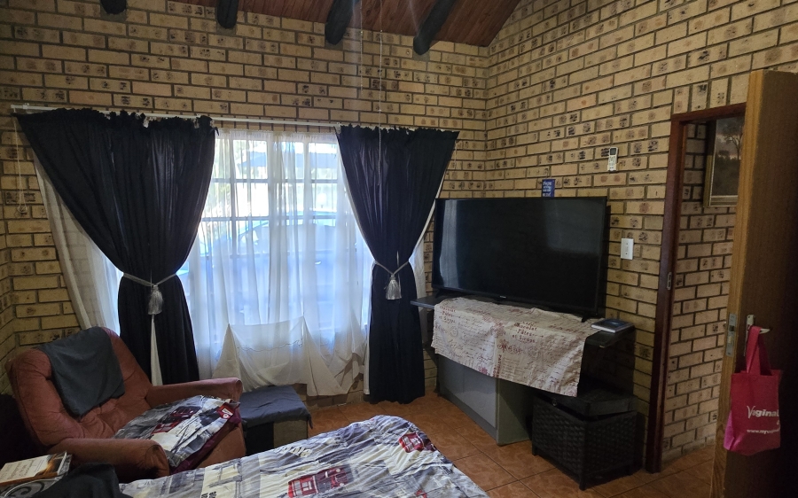 3 Bedroom Property for Sale in Nelspruit Ext 8 Mpumalanga