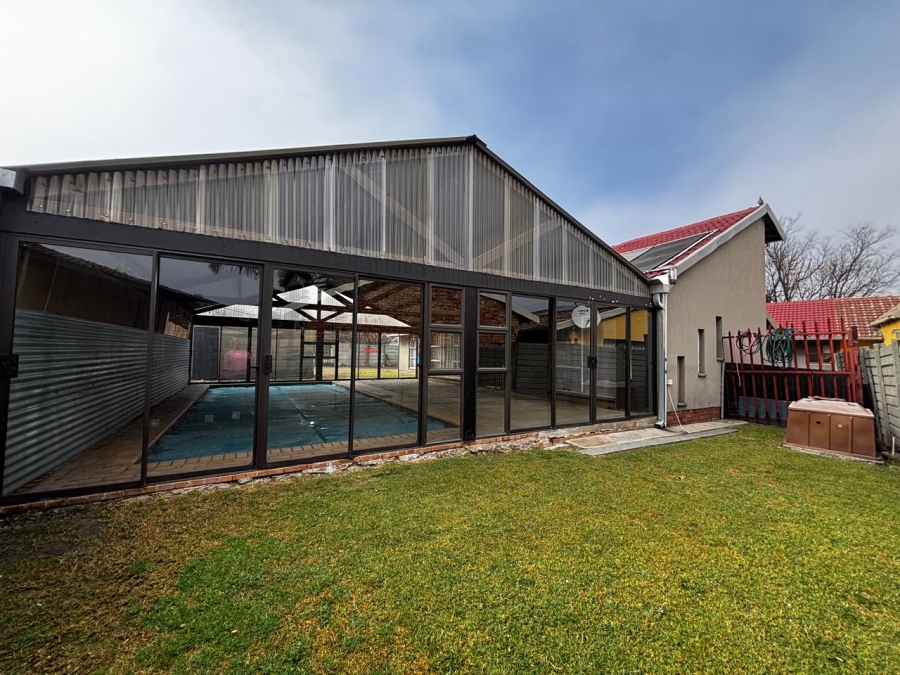 3 Bedroom Property for Sale in Secunda Mpumalanga