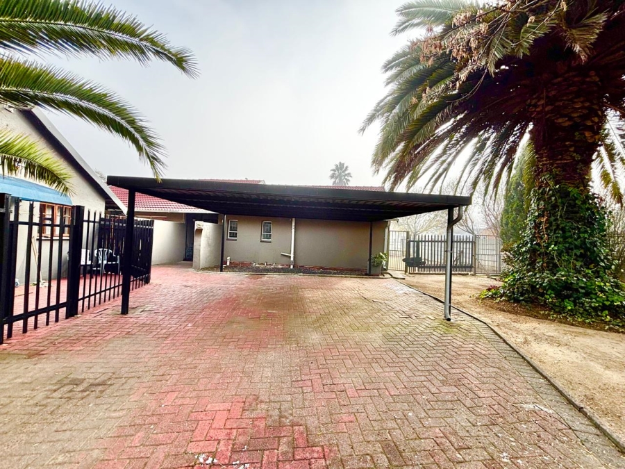 3 Bedroom Property for Sale in Secunda Mpumalanga