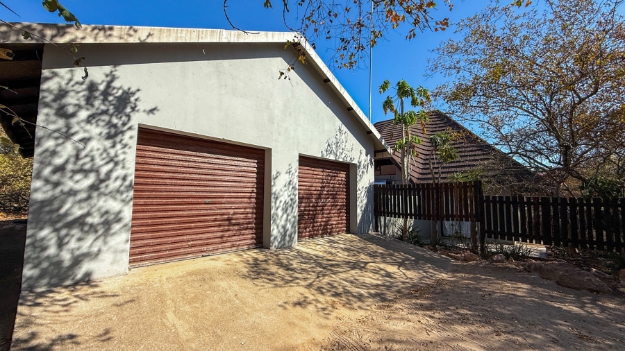 3 Bedroom Property for Sale in Marloth Park Mpumalanga