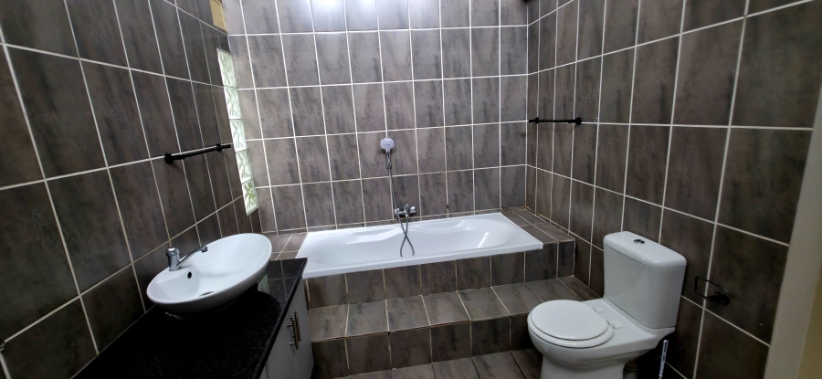 4 Bedroom Property for Sale in Reyno Ridge Mpumalanga