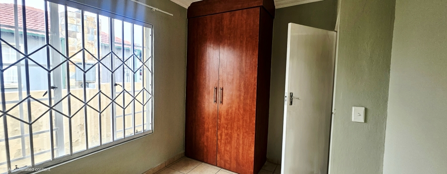 To Let 3 Bedroom Property for Rent in Ben Fleur Mpumalanga