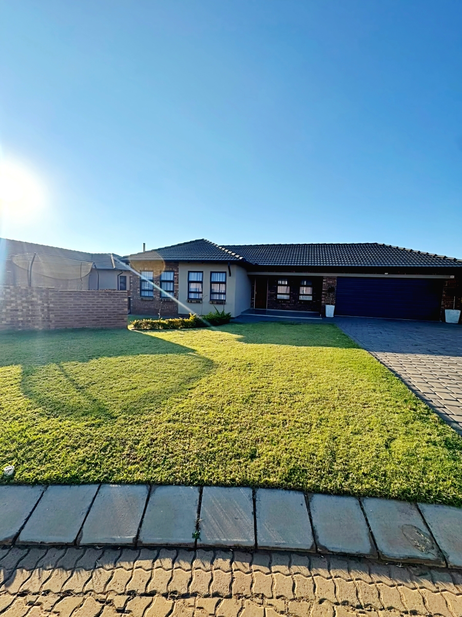 3 Bedroom Property for Sale in Witbank Ext 10 Mpumalanga