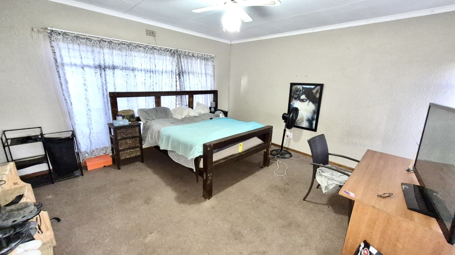 3 Bedroom Property for Sale in Model Park Mpumalanga