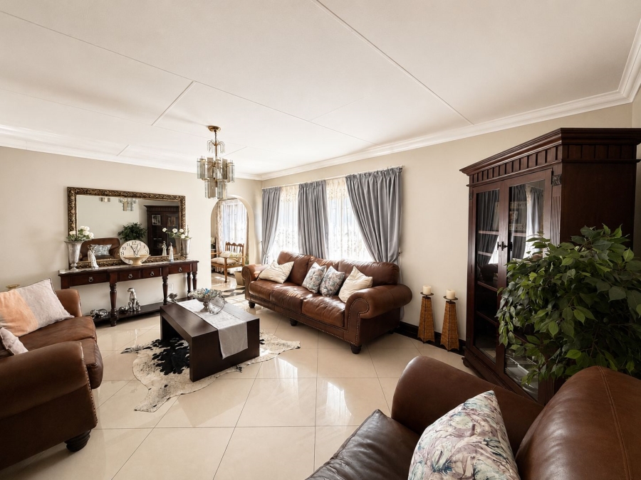 4 Bedroom Property for Sale in Secunda Mpumalanga
