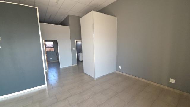 To Let Commercial Property for Rent in Corridor Hill Mpumalanga